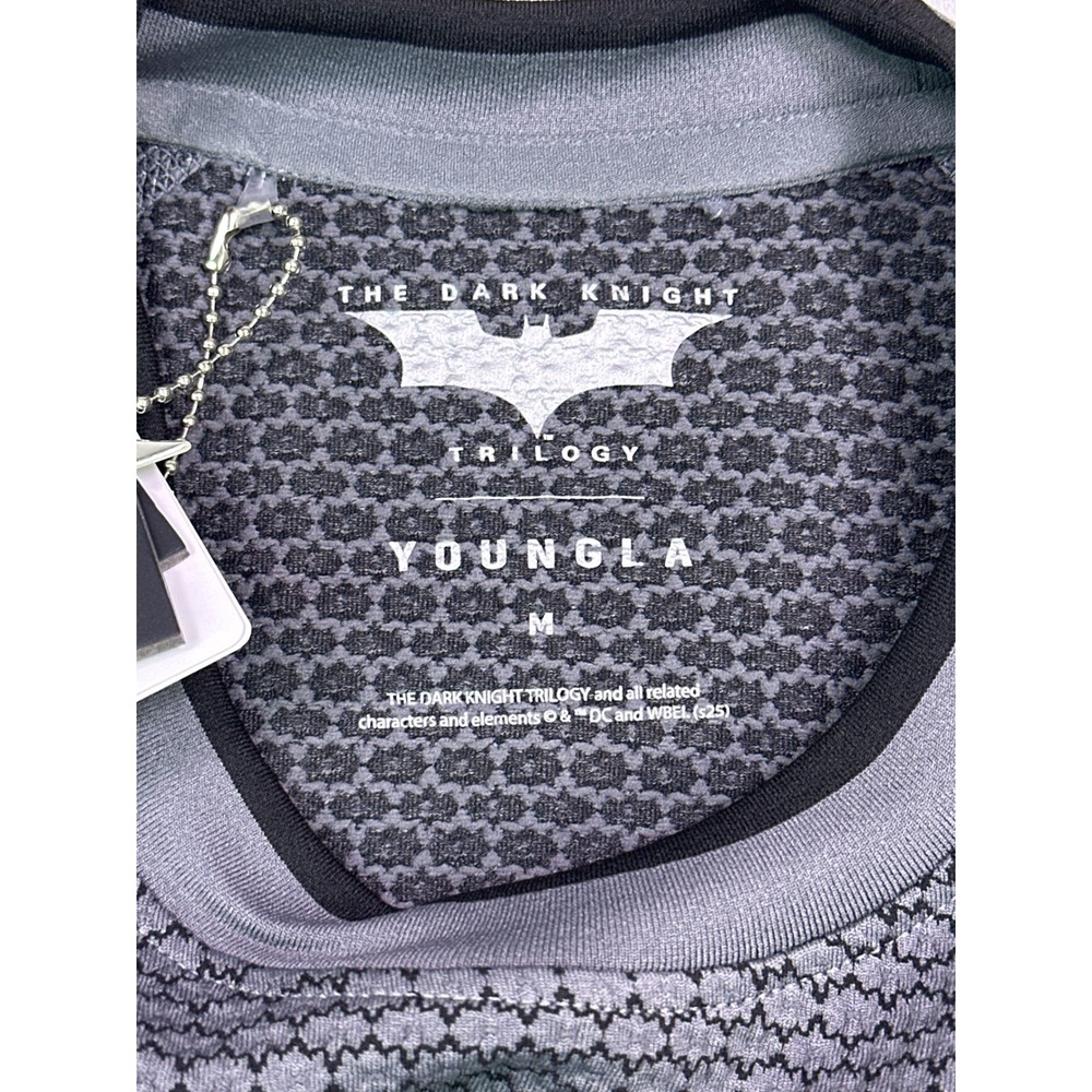 YoungLA The Dark Knight Batman Compression Shirt Dark Grey Mens Medium NWT - Picture 4 of 9